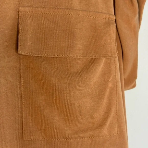 J. Jill Relaxed Fit Tan V-Neck Short Sleeve Pocket Tee Size XL Oversized - Picture 6 of 11